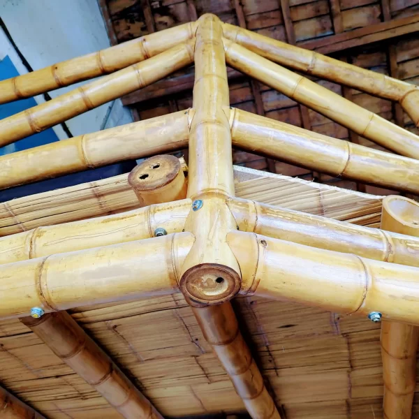 Assemblage en bambou