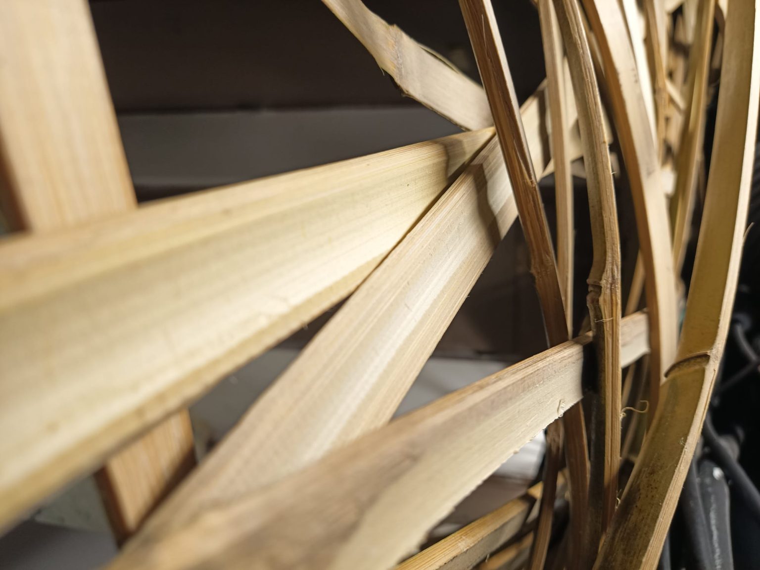lamelles de bambou tressé pour structure