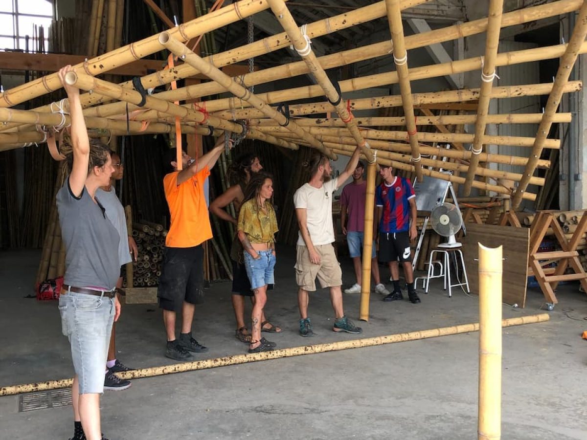 Formation bambou en juillet 2026 dans les ateliers de BigBamboo structure bambou hypar